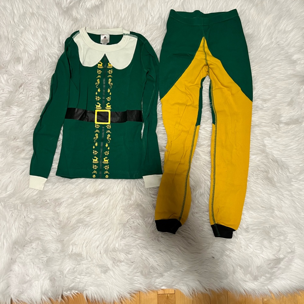 Hanna Andersson Green and Yellow Elf Pajamas